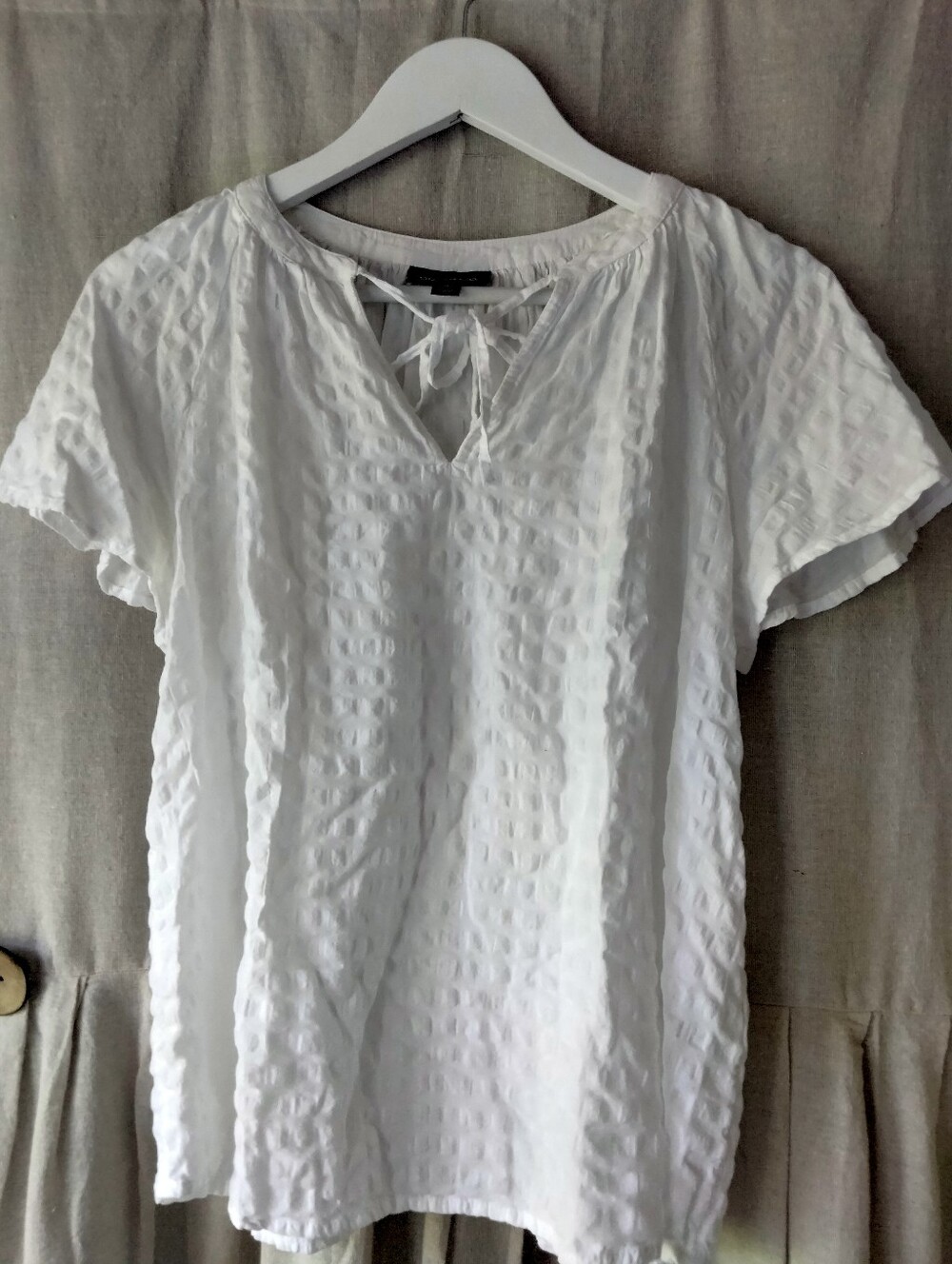 Style & Co. White Textured Tie-Front V-Neck Top